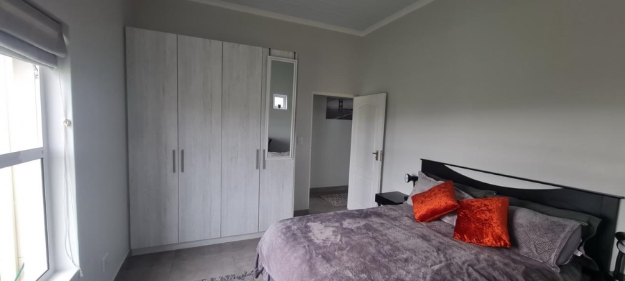 To Let 5 Bedroom Property for Rent in Laguna Sands Western Cape